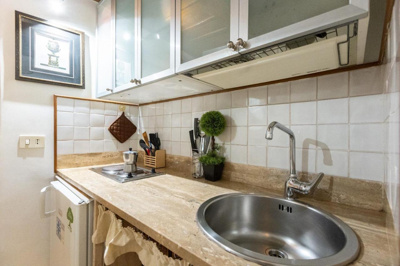 Romantica Studio-Rental In Rzym Zewnętrze zdjęcie