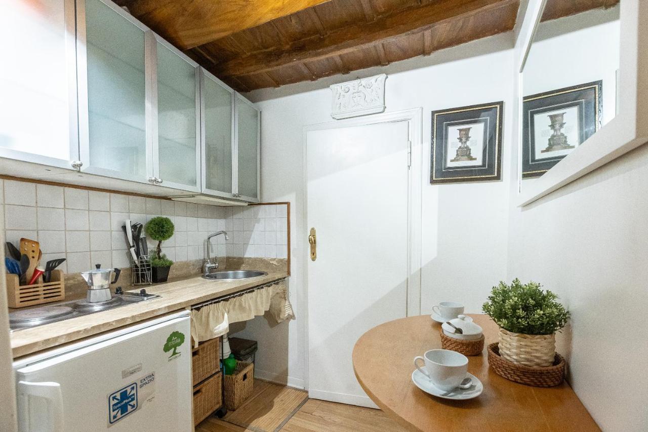 Romantica Studio-Rental In Rzym Zewnętrze zdjęcie