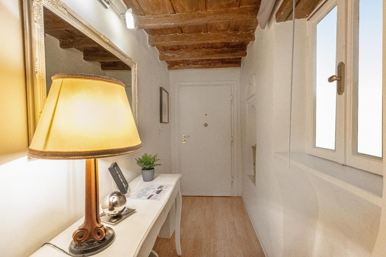 Romantica Studio-Rental In Rzym Zewnętrze zdjęcie